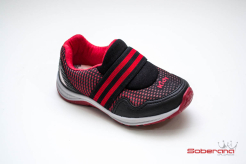 T�nis Kidy preto e vermelho