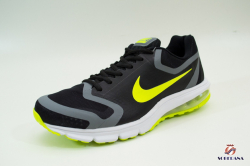 T�nis Nike Preto e Neon