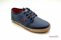 T�nis Qix Marinho